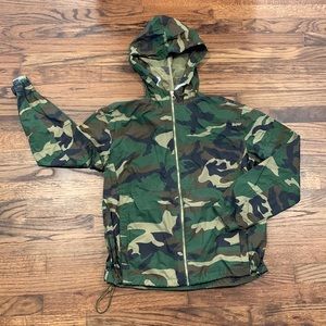 NWT camo light hooded jacket